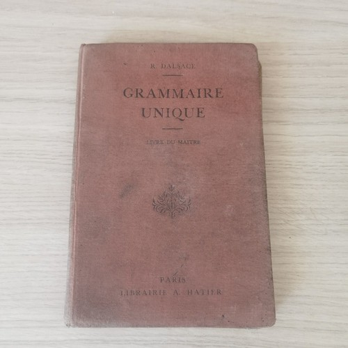 Manuel scolaire ancien