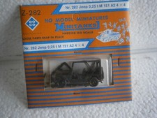 VOITURE JEEP MUTT M151 A2 4X4 ROCO MINITANKS Z-282 - 1/87 -  ho - oo