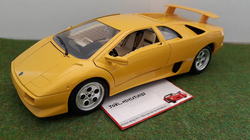 Lamborghini diablo 1990 jaune - lamborghini,