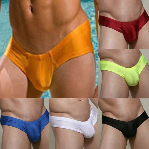 Slip élégant sous vêtement