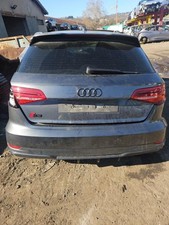 Malle hayon arriere audi 3 - malle/hayon,