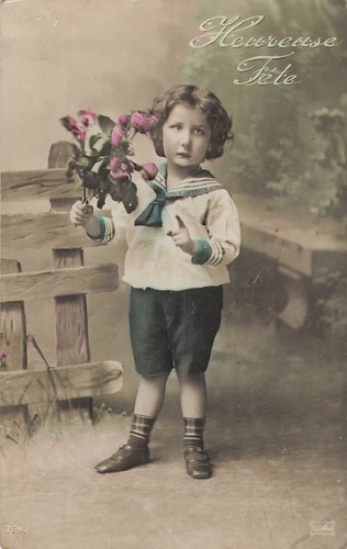 Heureuse fete enfant - heureuse,