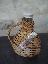 Mignonnette bouteille Sempé armagnac 3 étoiles 3 cl non ouvert en rotin