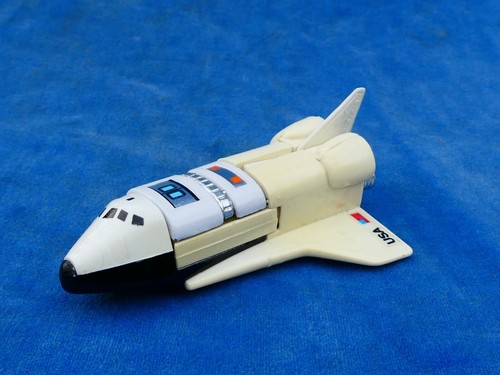 Rare bandai robot - bandai,