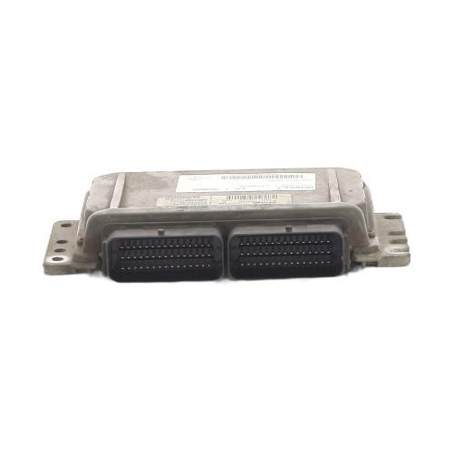 Calculateur moteur renault - calculateur,