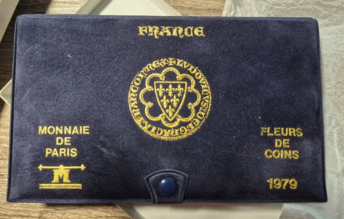124 france coffret fdc - ~,