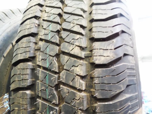 Pneu 235 r17 104 - 235/65,