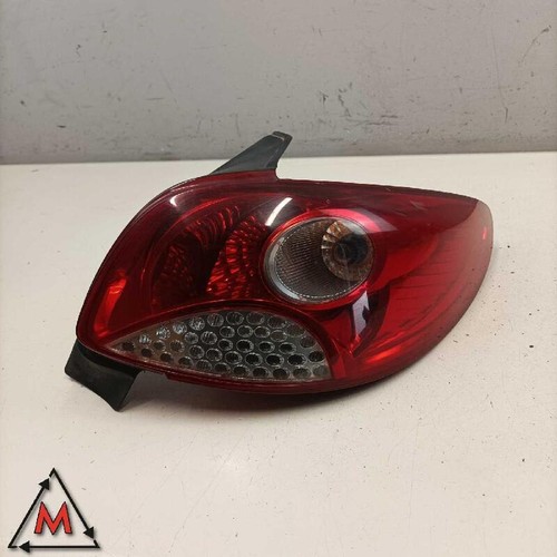 Feu arrière droit peugeot 206 - arrière,