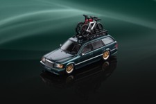 1:64 Mortal S124 Wagon Diecast