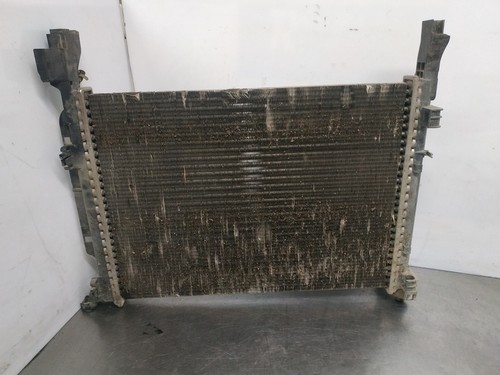8200418327 radiateur eau