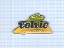 Pin’s Volvic eau minérale Base Aventures