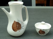 Cafetière et sucrier-Faïence