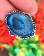 Bague pierre précieuse