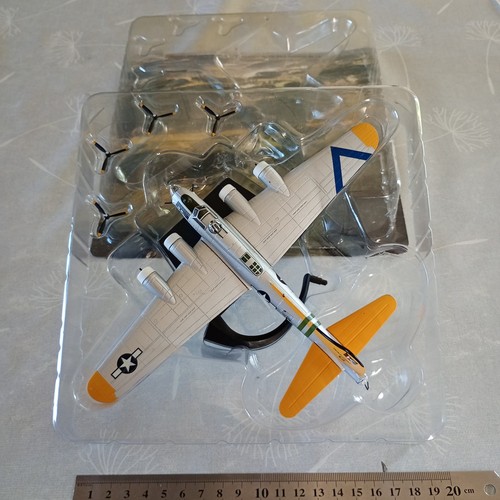 Avion militaire die cast - 1/72,