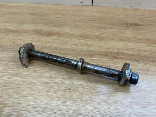 Axe roue arriere - axe, moto