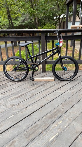 Pro racing bmx - gt,
