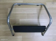 Repose pied noir pour bureau