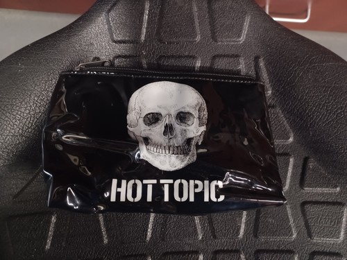 Loungefly hot topic cosmetic - hot,