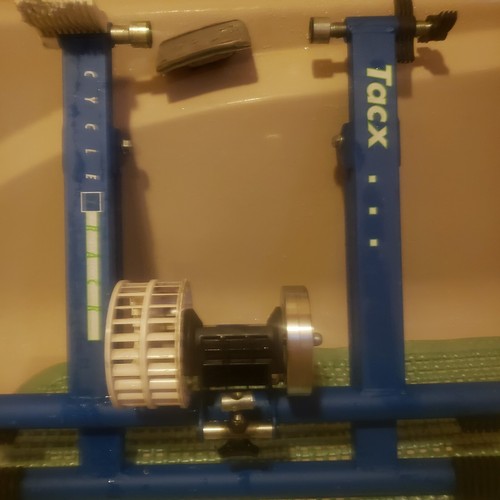 Hom traîner marque tacx - hom, bon