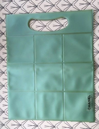Chanel pochette maquillage - maquillage,