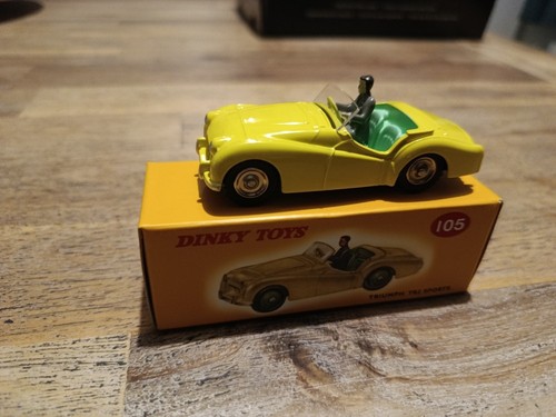 Dinky toys 105 triumph tr2 - toys,