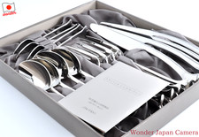 Lot de 16 couverts Shiseido Hanatsubaki Angela Cummings 1996 boîte...