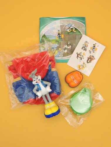 Kinder maxi looney tunes - -,