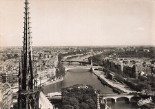 75 PARIS LA FLECHE DE NOTRE DAME ET LA SEINE
