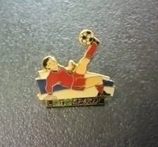 Pin's Loto Sportif Footballeur