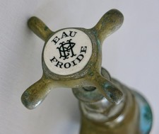 Robinet ancien - robinet,