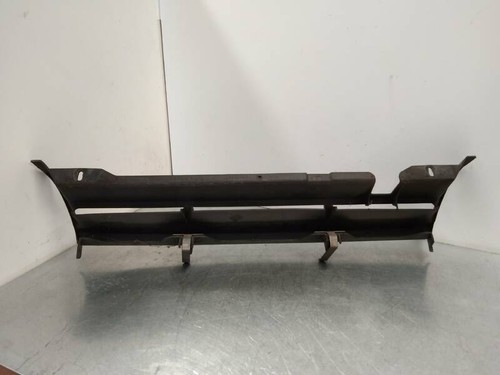 Grille gauche capot - gauche,