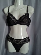  Ensemble soutien gorge et string dentelle 100D string 42/44