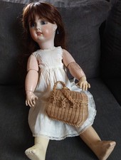 Joli panier normand ancien en osier pour poupée