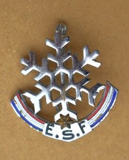 Insigne broche médaille ski