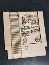 Super Mario Bros Nintendo NES cartouche en bois gravé