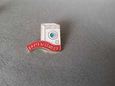 Pin's ENTREPRISE / ELECTROMENAGER - Lave Linge - machine à laver - Privileg