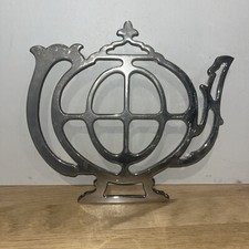 Dessous De Plat À Pieds