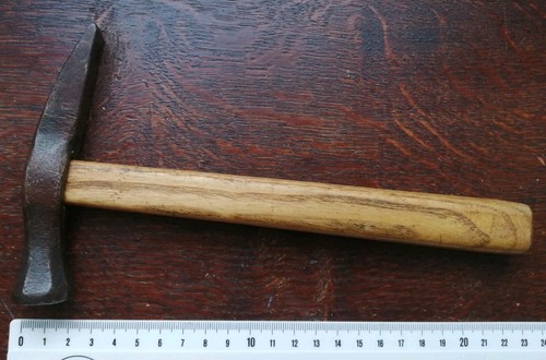 Old tool outil - outil, petit