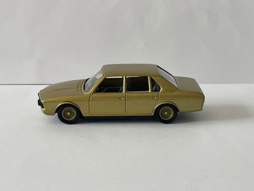 Solido bmw 530 - 1/43,