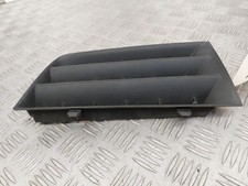 Grille de calandre droite