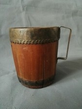 Mesure en bois et laiton