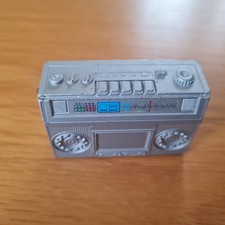 Taille crayon poste de radio années 80