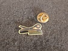Pin's Torama Coiffure Ciseaux Peigne Coiffeur - Pin's Pin Badge Épinglette L16