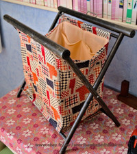 TRAVAILLEUSE/PANIER A TRICOT/COUTURE ANCIEN - BOIS - PANIER TISSU - PLIANT