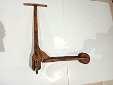 très ancienne trotinette en bois marque Euréka jouet ancien