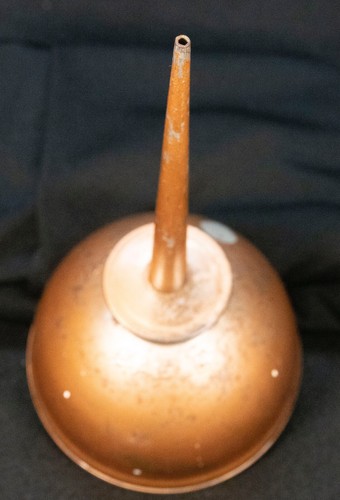 Vintage thumb pump oil - vintage, 6"