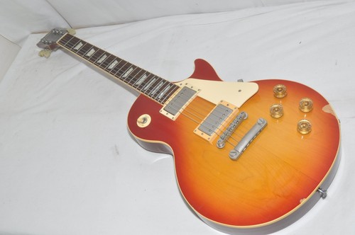 Guitare électrique modèle