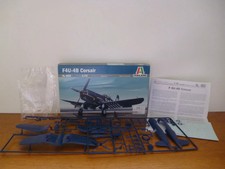 8 ⚜️ Maquette F4U-4B Corsair Italeri N°062 Model Kit 1:72 Échelle Complet