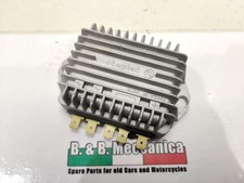 Régulateur de Tension