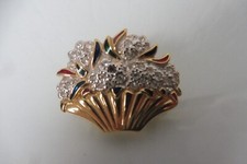 Magnifique Broche / Épingle